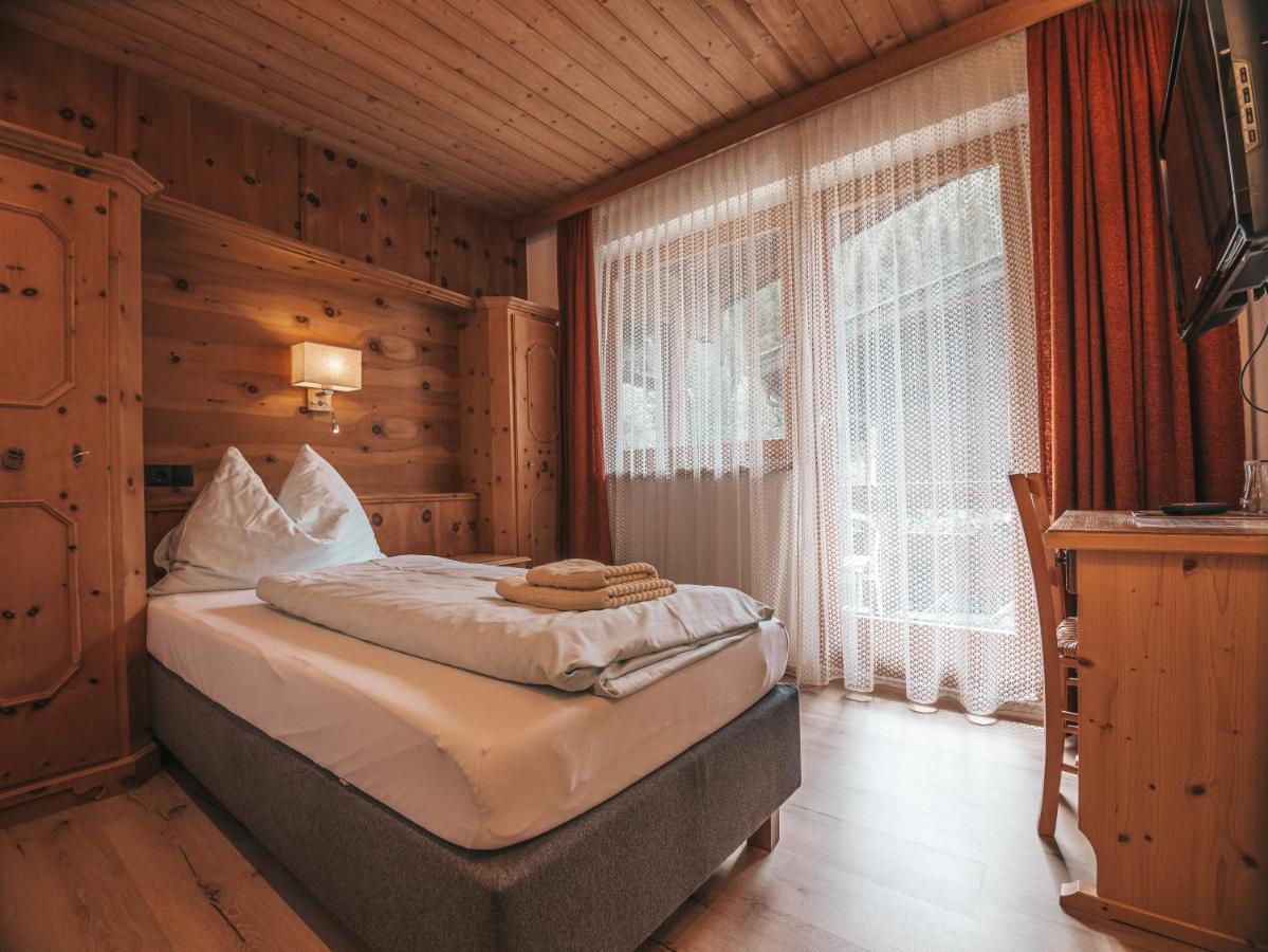Hotel Mitterhof 盖洛斯 外观 照片